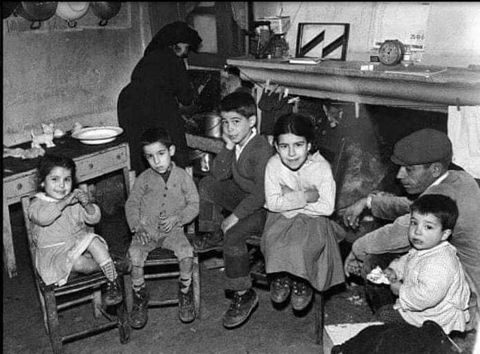 El día que podamos salir a la calle después de que pase todo este sin sentido del CORAVID-19 es posible que lleguemos a conocer el verdadero significado de la palabra 'libertad'. Sin el esfuerzo y el sacrificio de todos no habrá recompensa. Quedémonos en casa, para volver a ser libres cuanto antes. Un fuerte abrazo a todos.