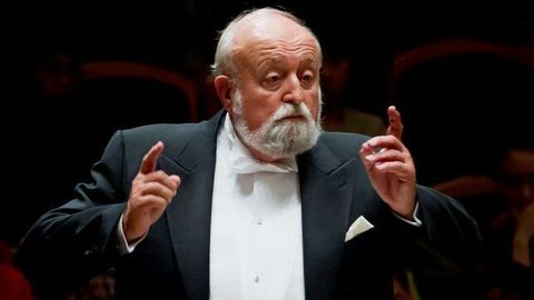 El aclamado compositor polaco Krzysztof Penderecki ha fallecido esta mañana en Cracovia a los 86 años de edad, al parecer, el músico llevaba enfermo varios años.