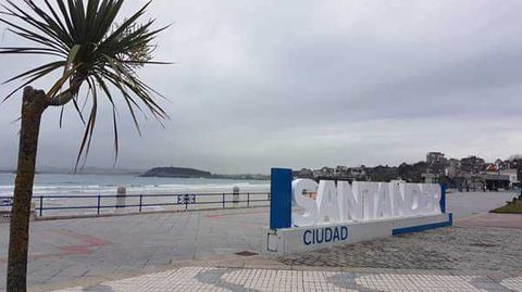 Santander dia4 tranquilidad dentro de la calma tensa de la cuarentena. #quedateencasajuntospodemos ANIMO A TOD@S A BUSCAR ENTRETENIMIENTOS PARA HACERLO MAS LLEVADERO.