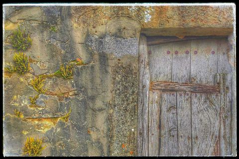Buenos días,
seguimos con la puerta cerrada pero ilusionados de poder disfrutar de los paisajes de Las Merindades muy pronto.
