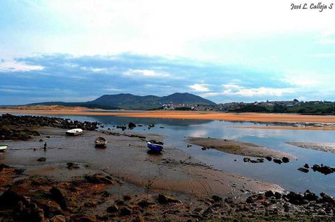 En la Playa de Robayera, allá por Miengo (Cantabria)